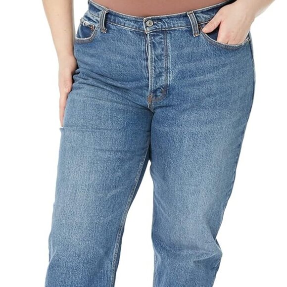 Women's Slim-Fit Knit V-Neck Layering Cami Available in Plus Size, Pack of 4 - Picture 8 of 9